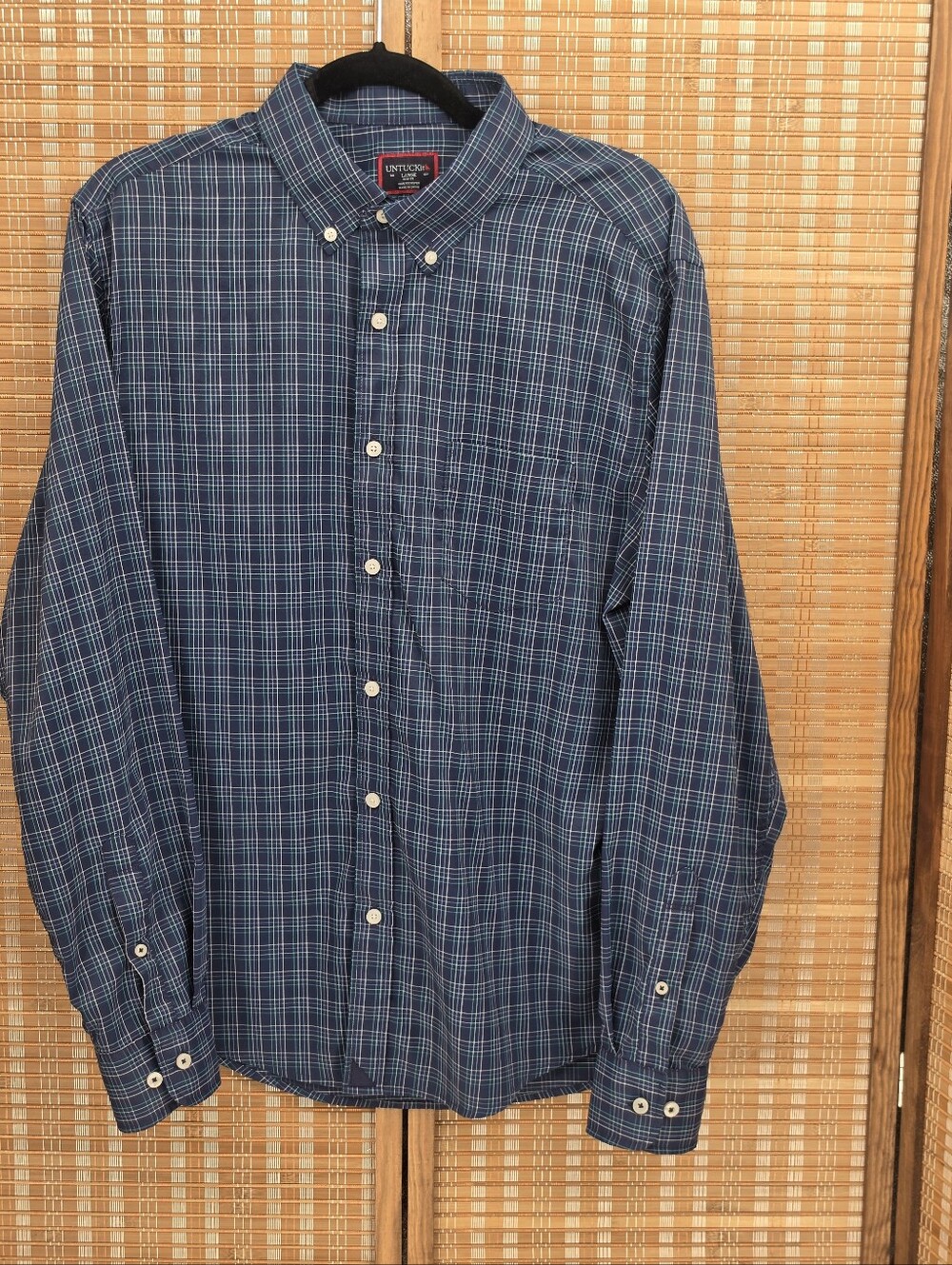 UnTuckit Men’s Navy and Light Blue Plaid Slim Fit Button-Down Shirt Size Large
